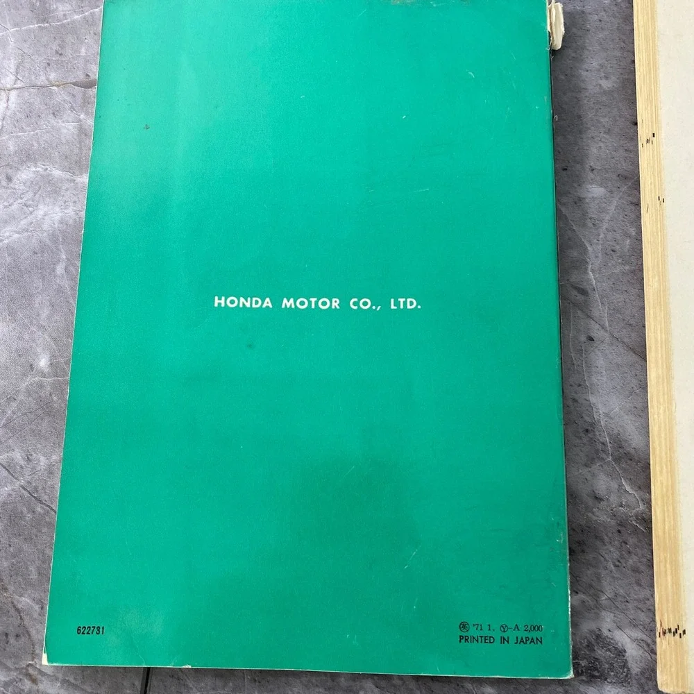 Car Spotters‎ Encyclopedia 1940 1980 Shop Manual Honda 250 Scrambler CL 72